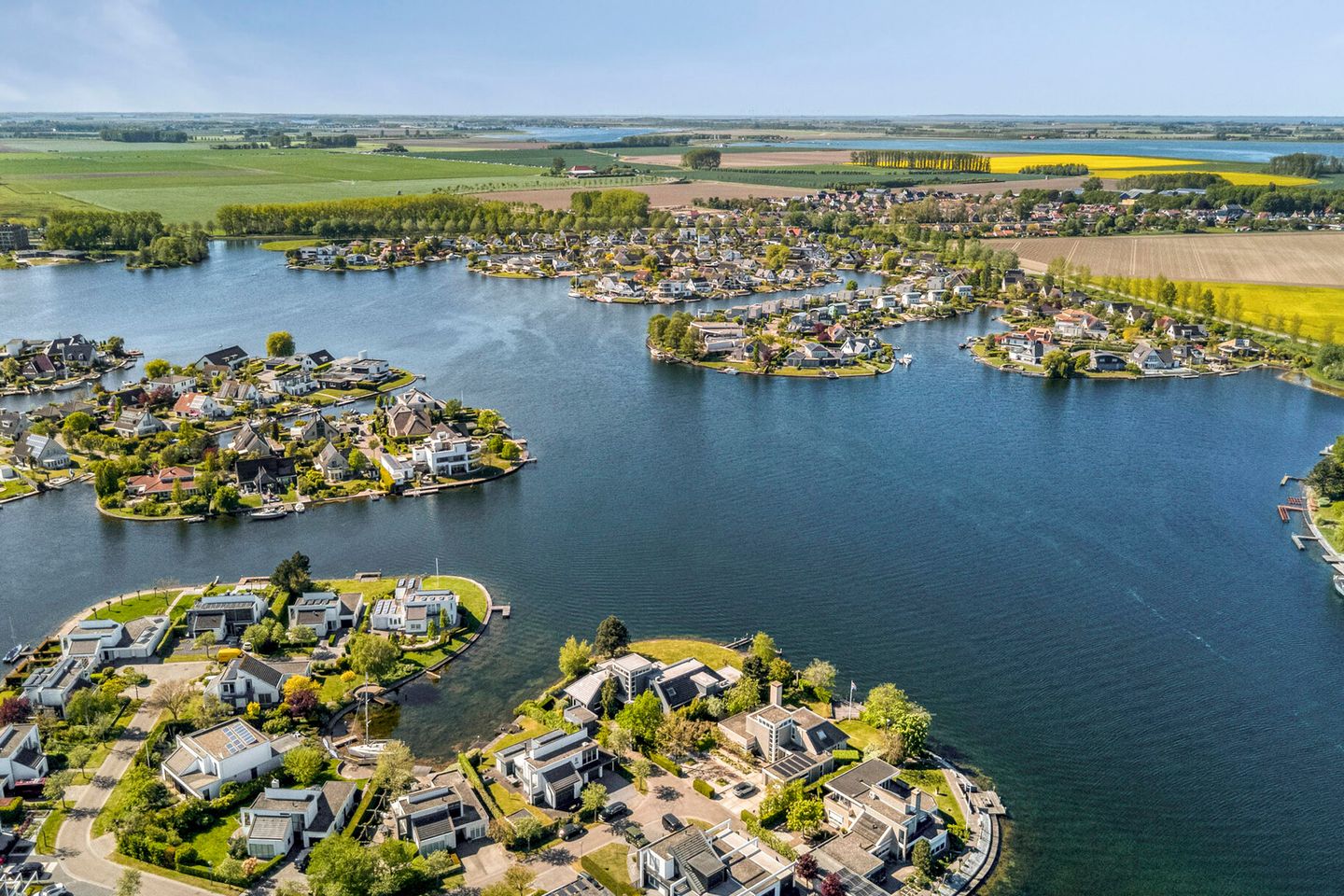 Photo 80 of Aartjeskreek 16
