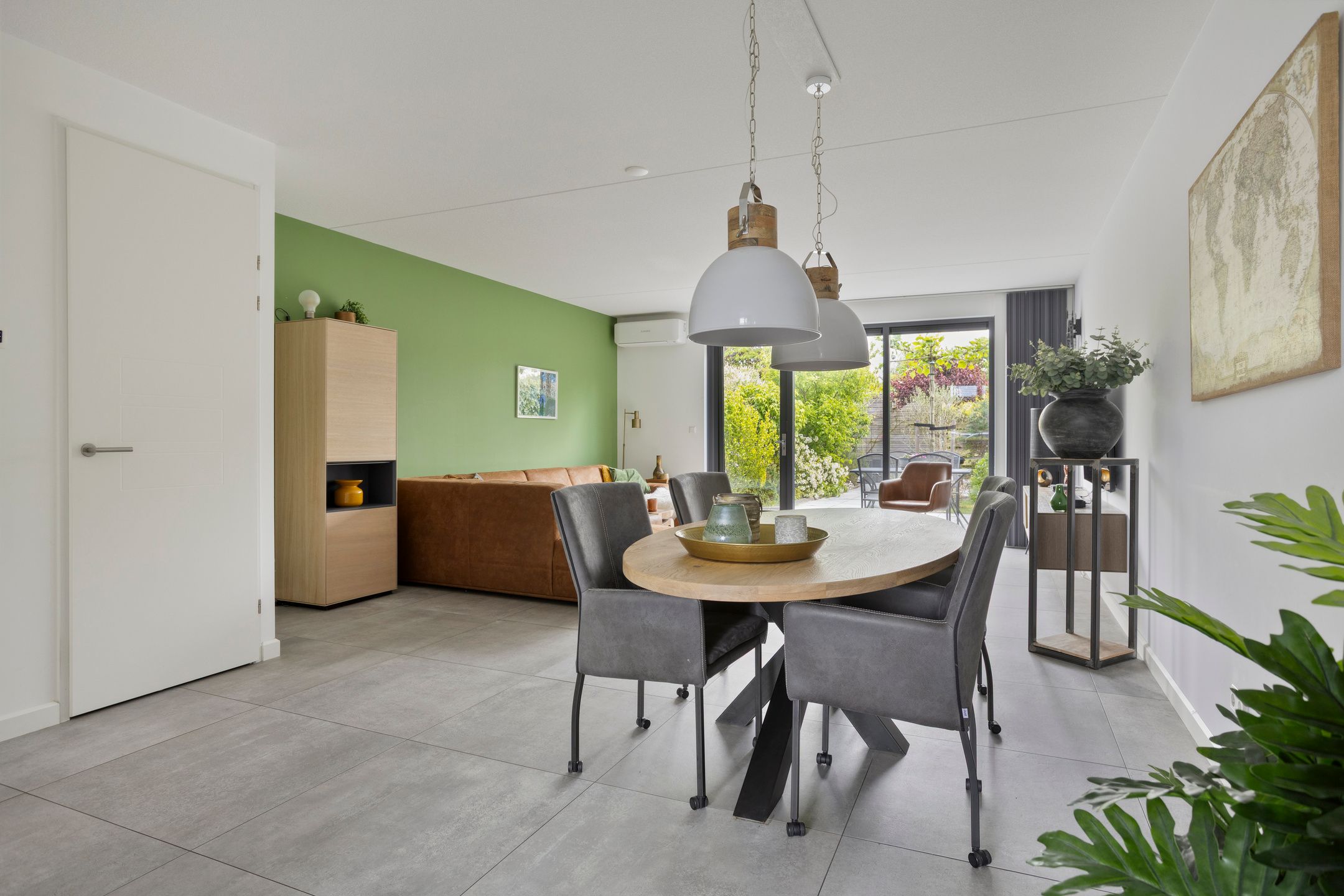Photo 12 of Benonistraat 32