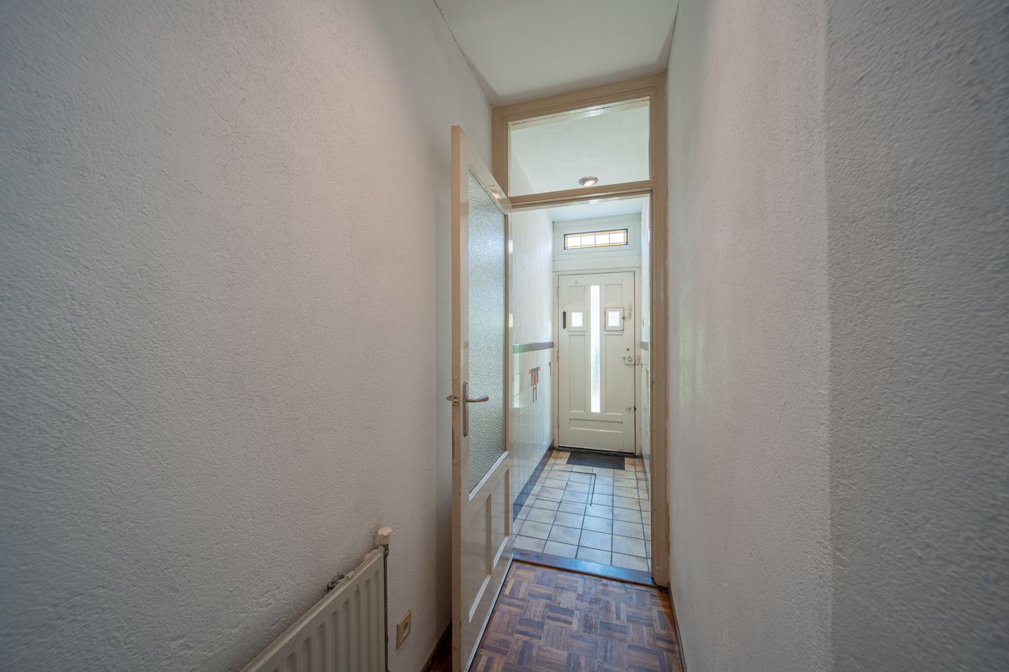 Charming 1930s Ground Floor Apartment with Deep Southwest Garden in The Hague — 14