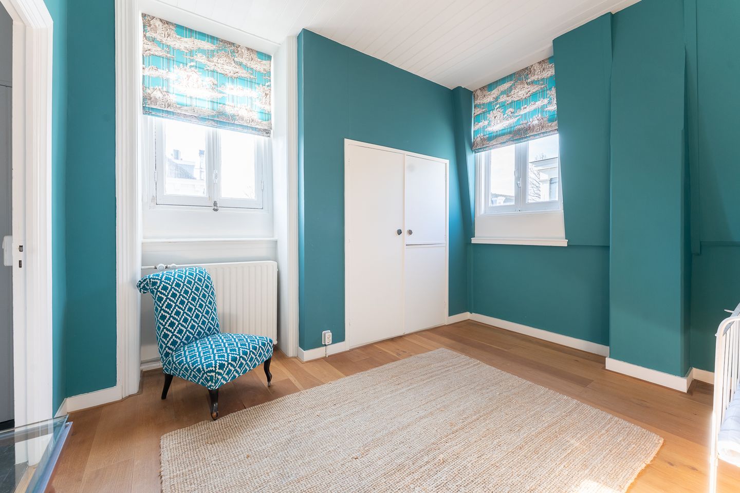 Photo 40 of Riouwstraat 8
