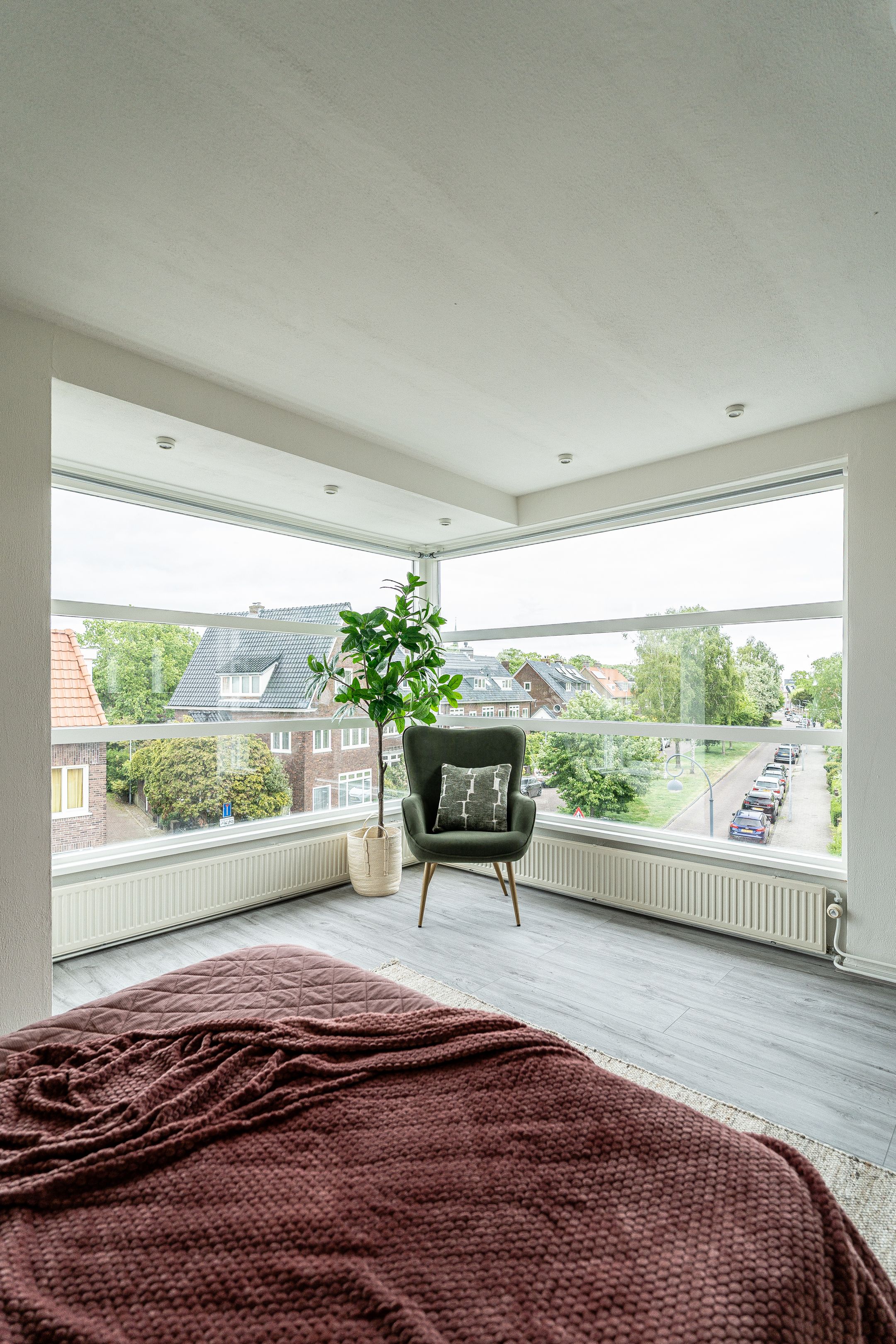 Foto 42 van Pijnboomstraat 61