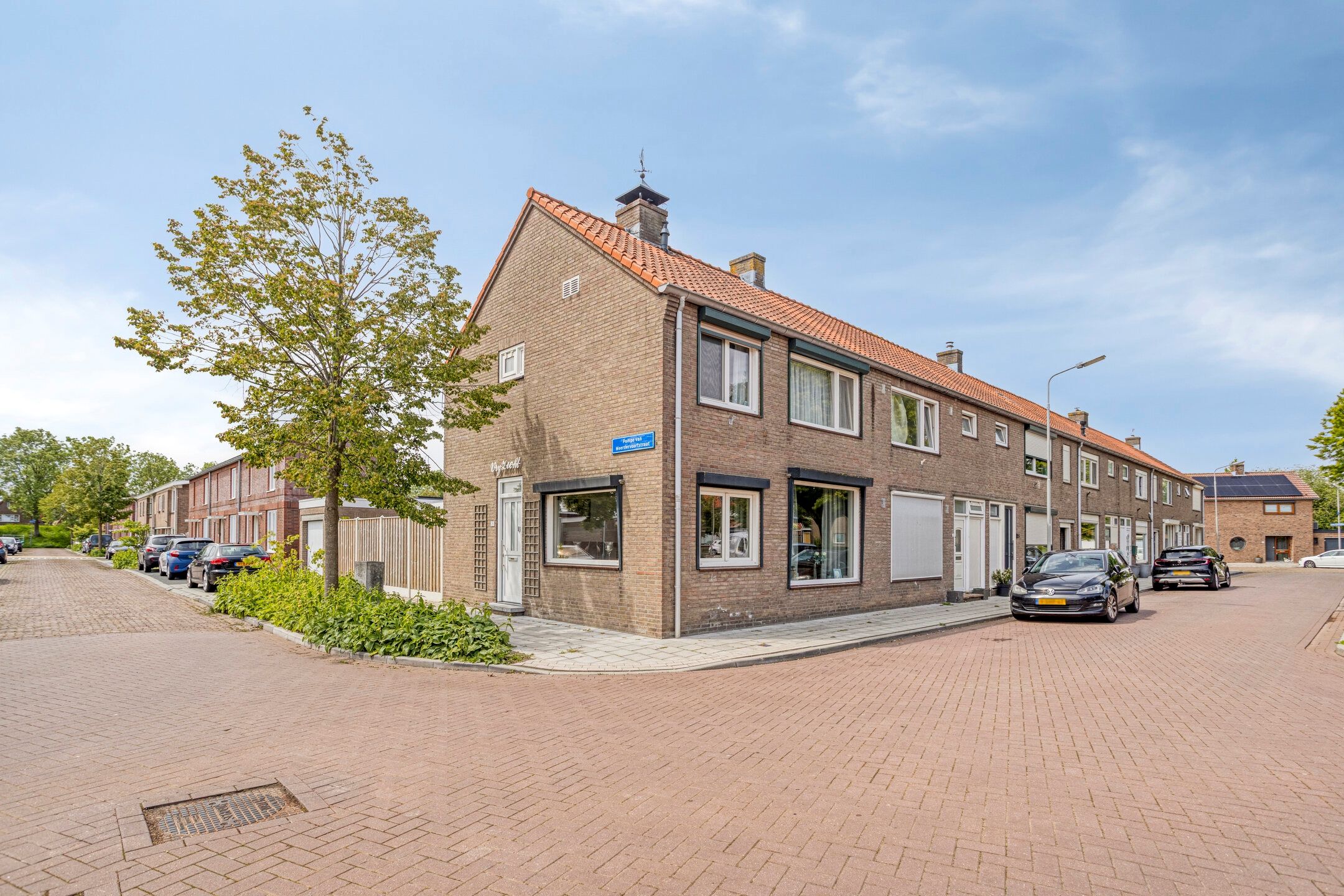 Charming Corner House with Free View and Garage in Yerseke — 24