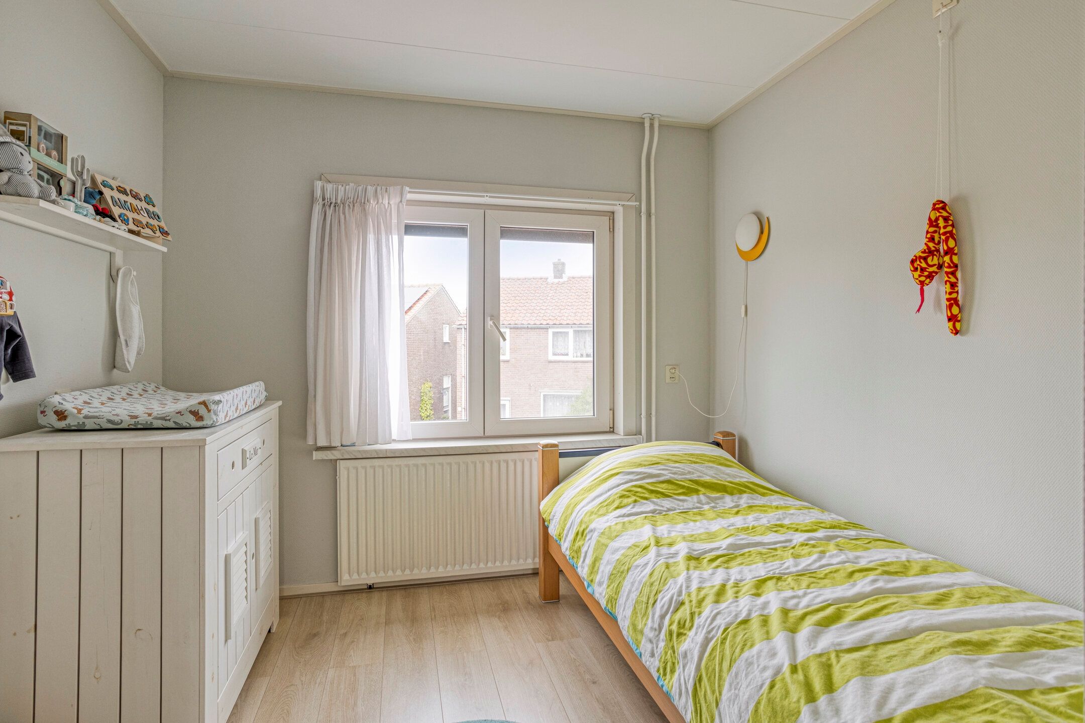Charming Corner House with Free View and Garage in Yerseke — 18