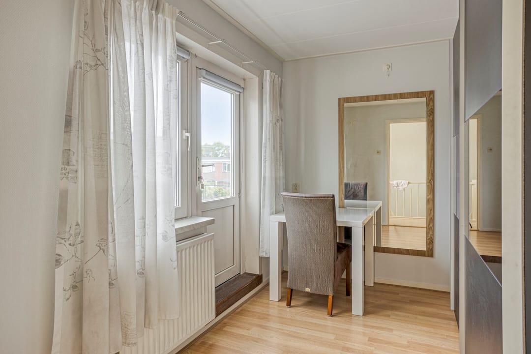 Charming Corner House with Free View and Garage in Yerseke — 16