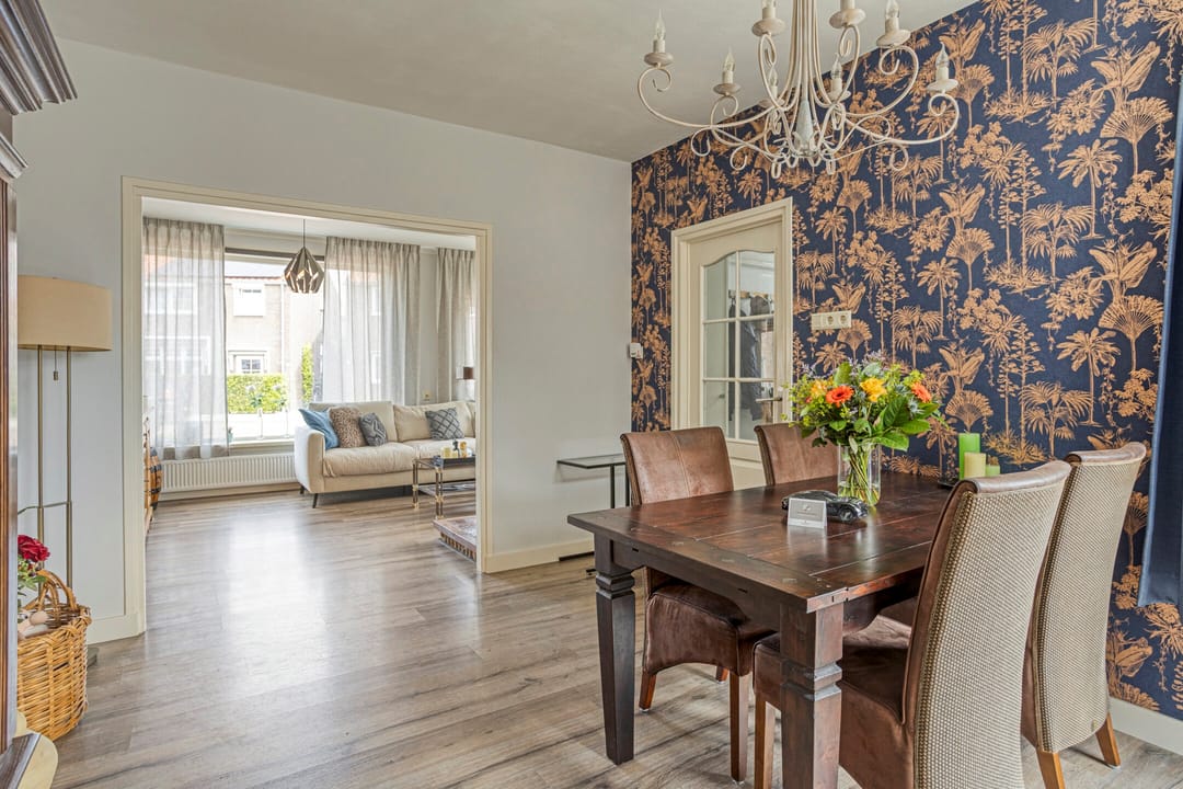 Charming Corner House with Free View and Garage in Yerseke — 7