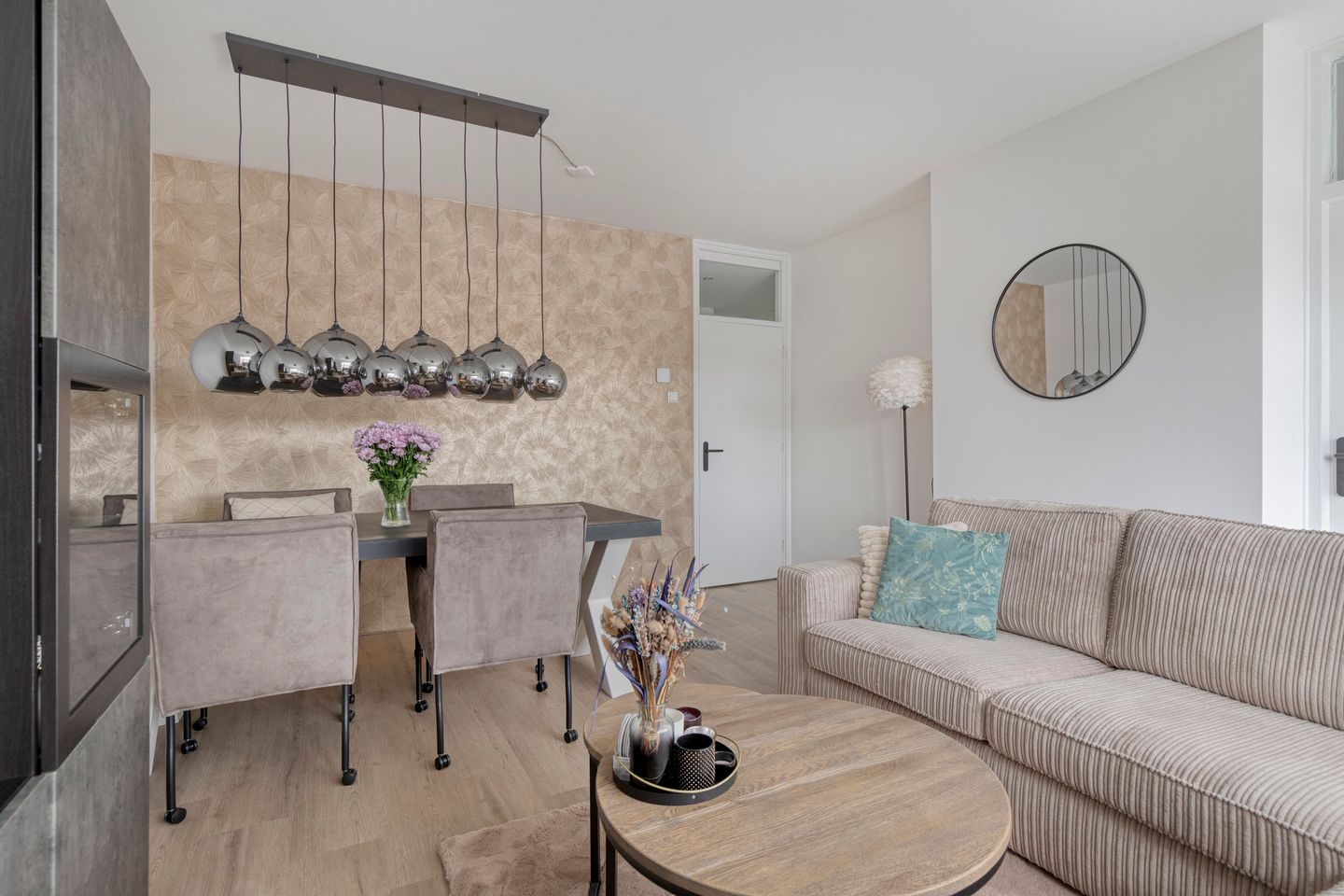 Photo 4 of Frederik Hendrikstraat 98