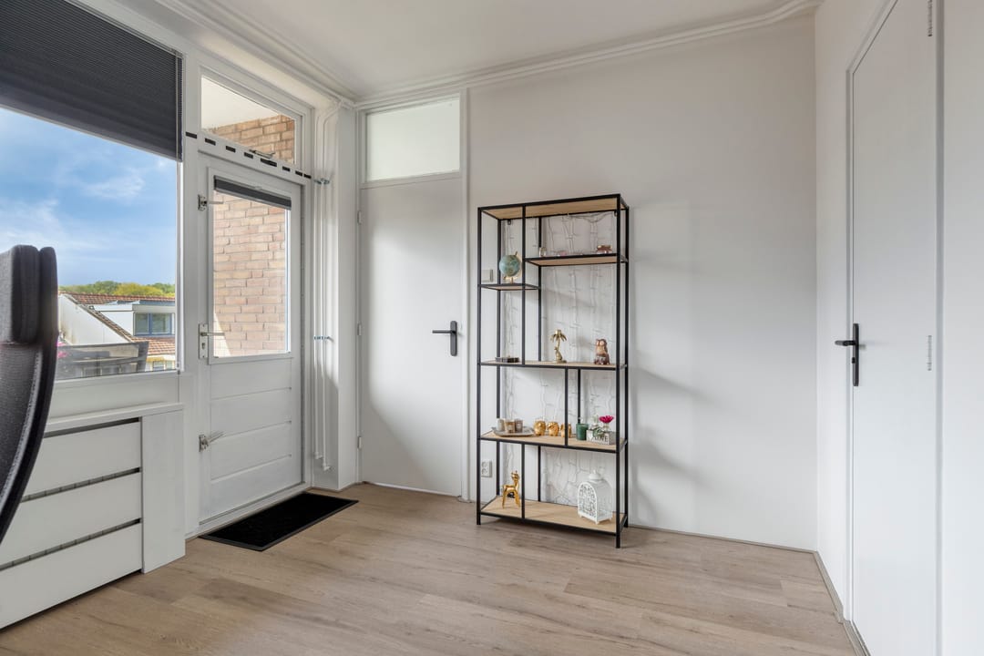 Photo 13 of Frederik Hendrikstraat 98