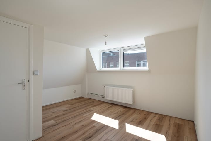 Foto 4 van Willem Beukelszstraat 30-B02