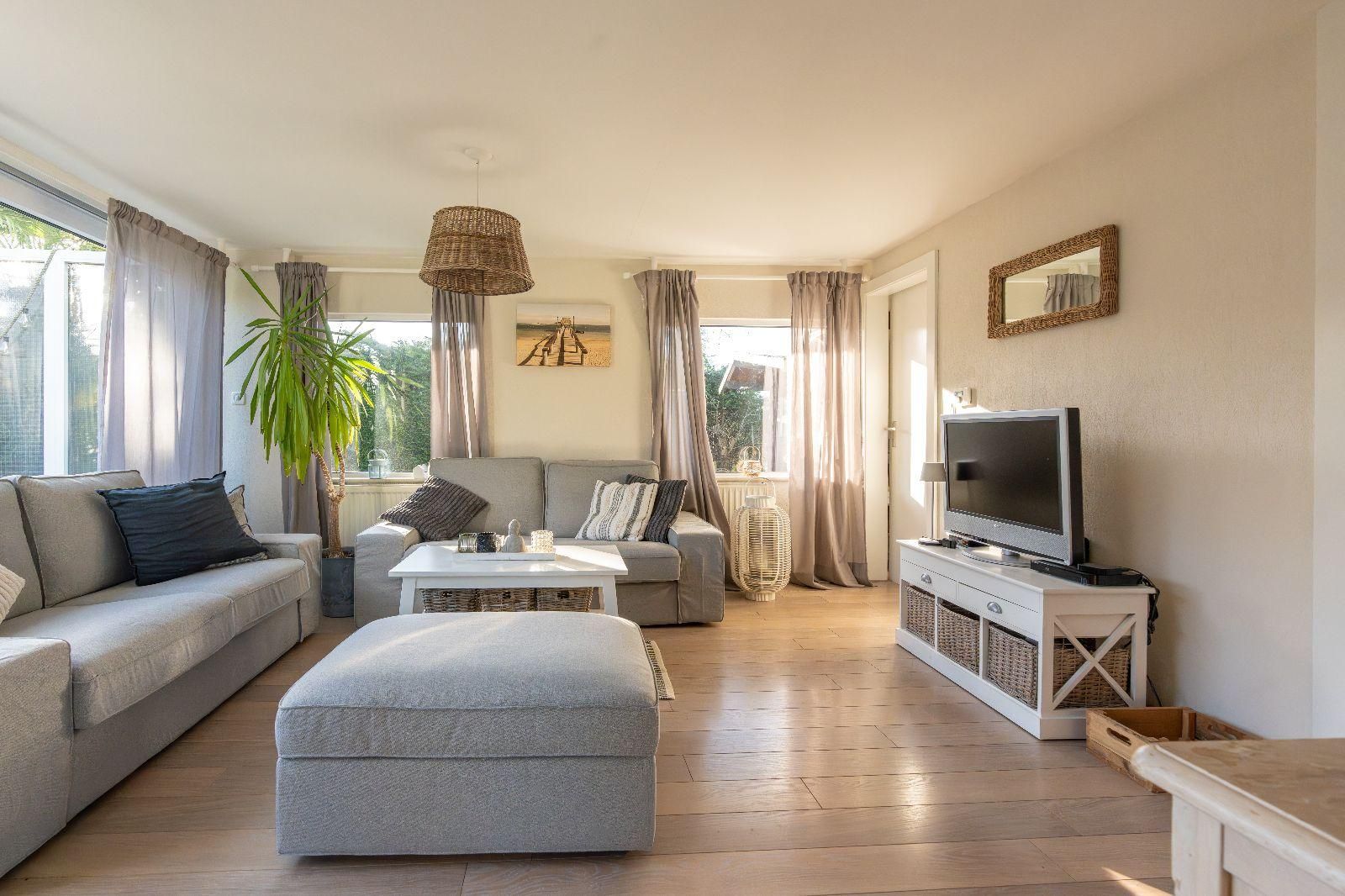 3-bedroom freehold villa in Renesse — photo 2 of 5