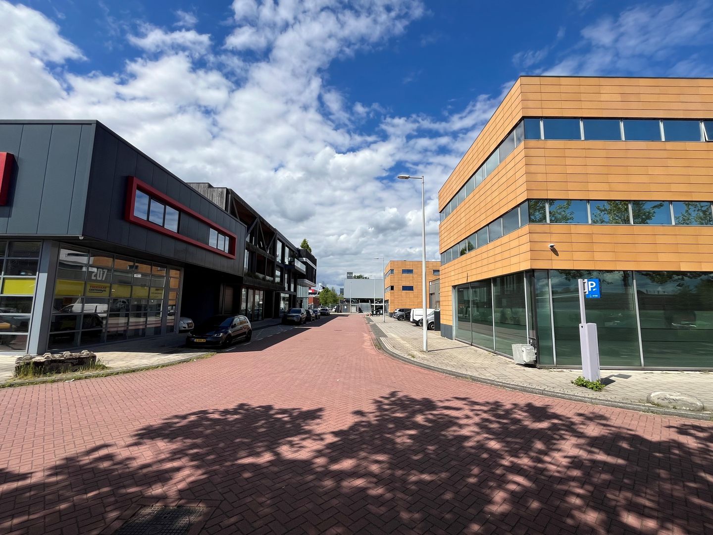 Bekijk foto 4 van Pieter Braaijweg 77