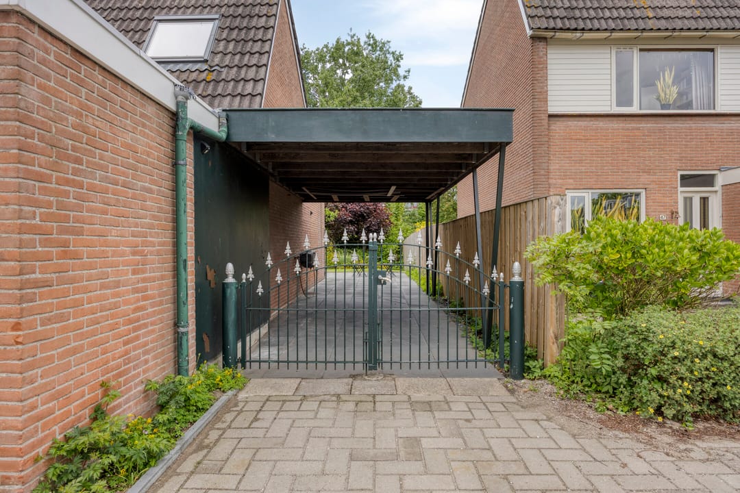 Foto 41 van Schweitzerstraat 49