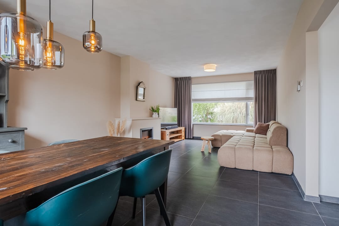 Photo 8 of Van Binsbergenstraat 14