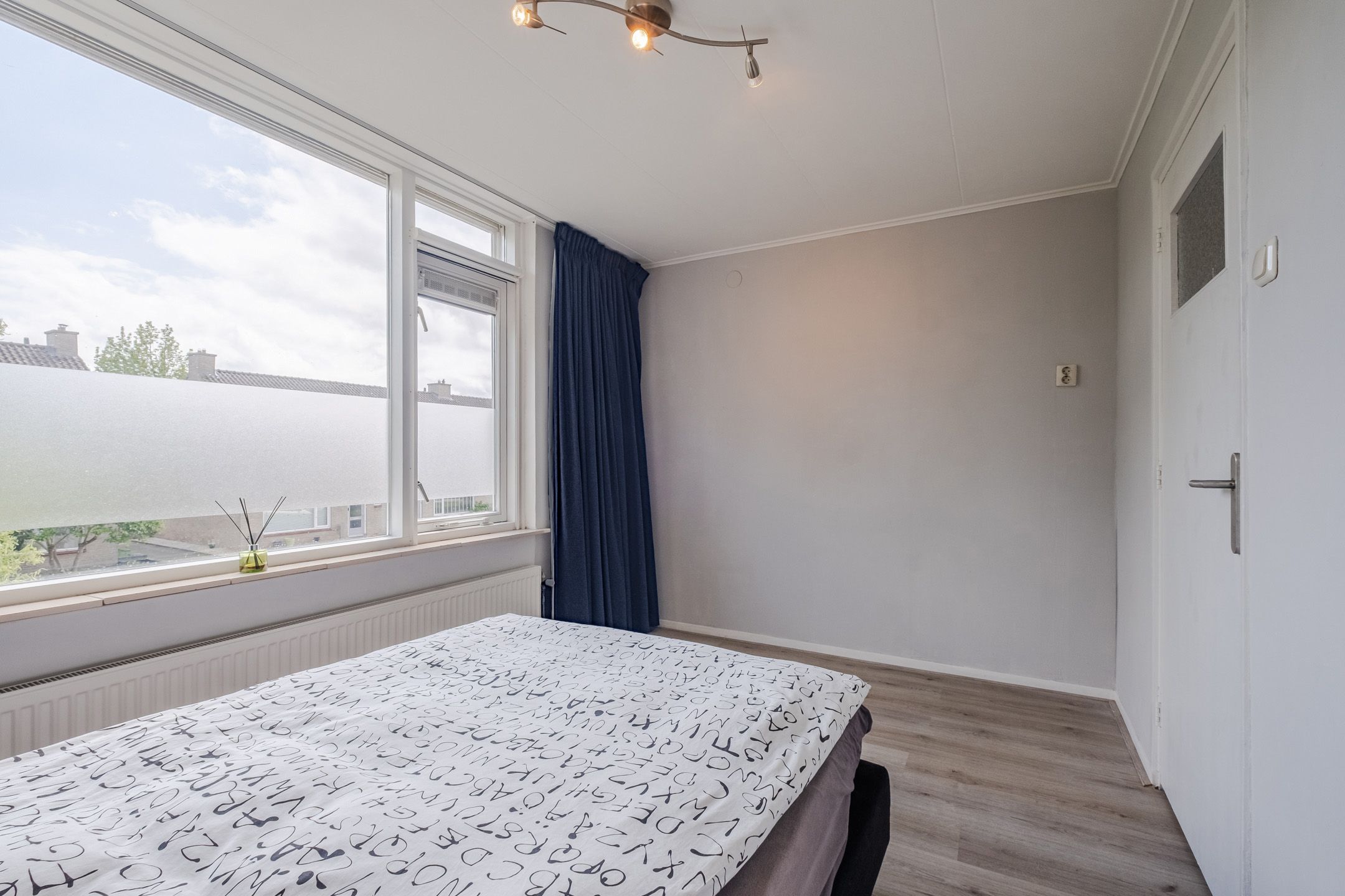 Photo 18 of Van Binsbergenstraat 14