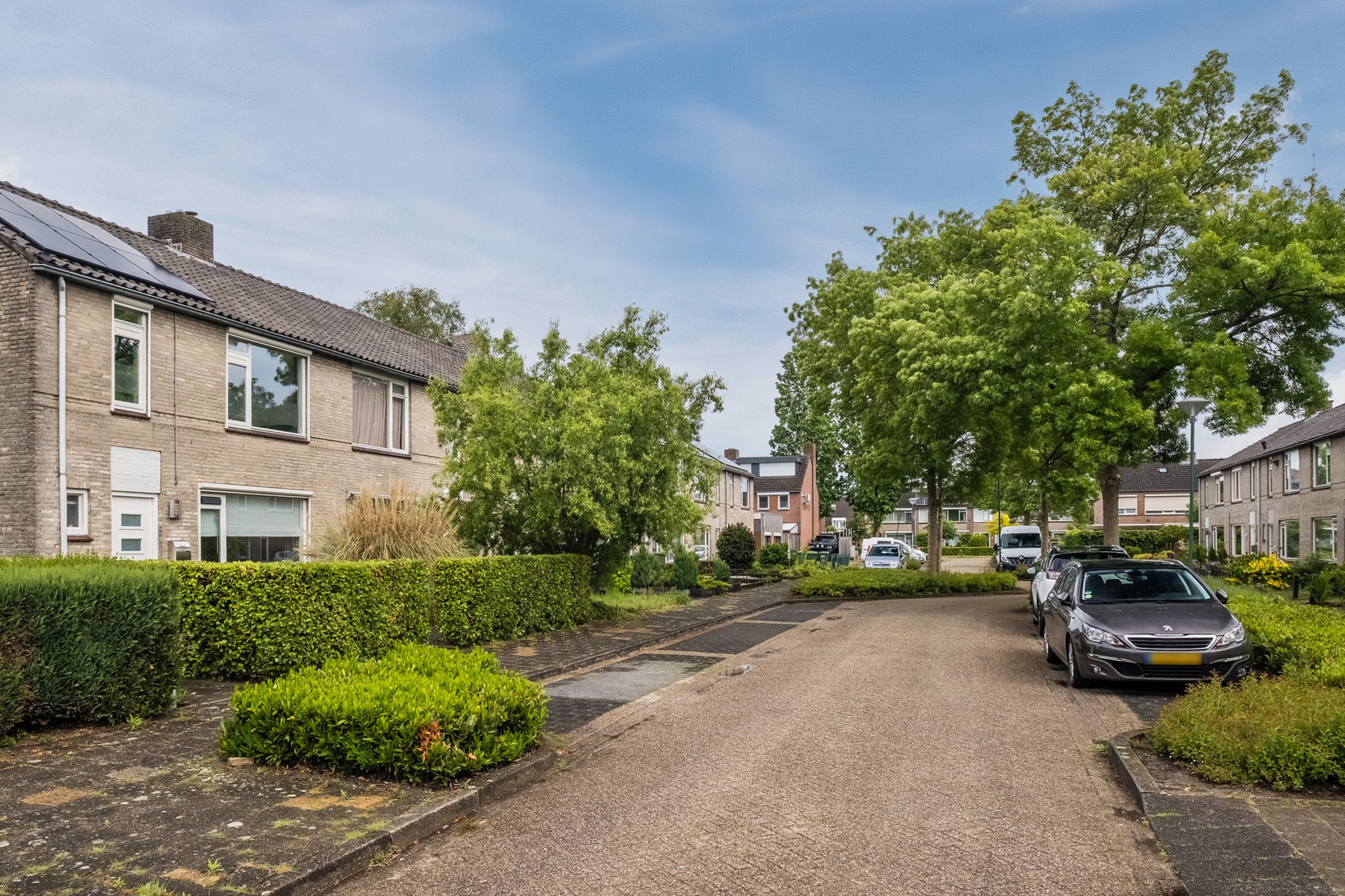 Photo 33 of Van Binsbergenstraat 14