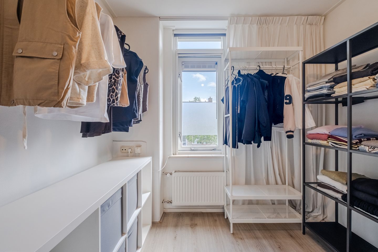 Photo 19 of Van Binsbergenstraat 14