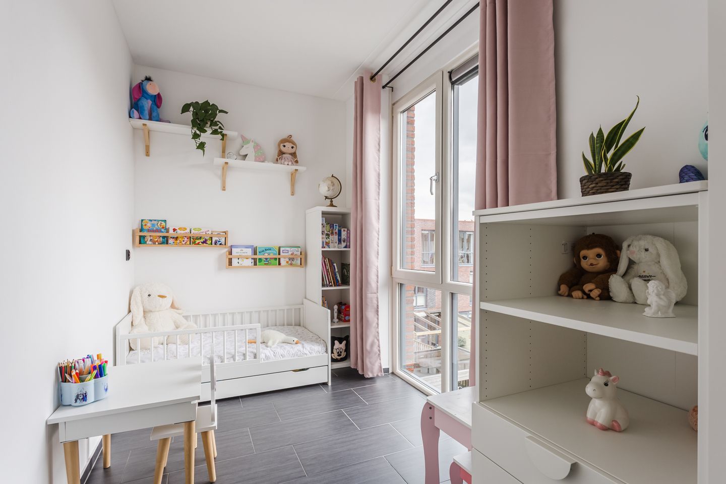 Energy-Efficient Terraced Home with Sunny South Garden in Veghel — 20