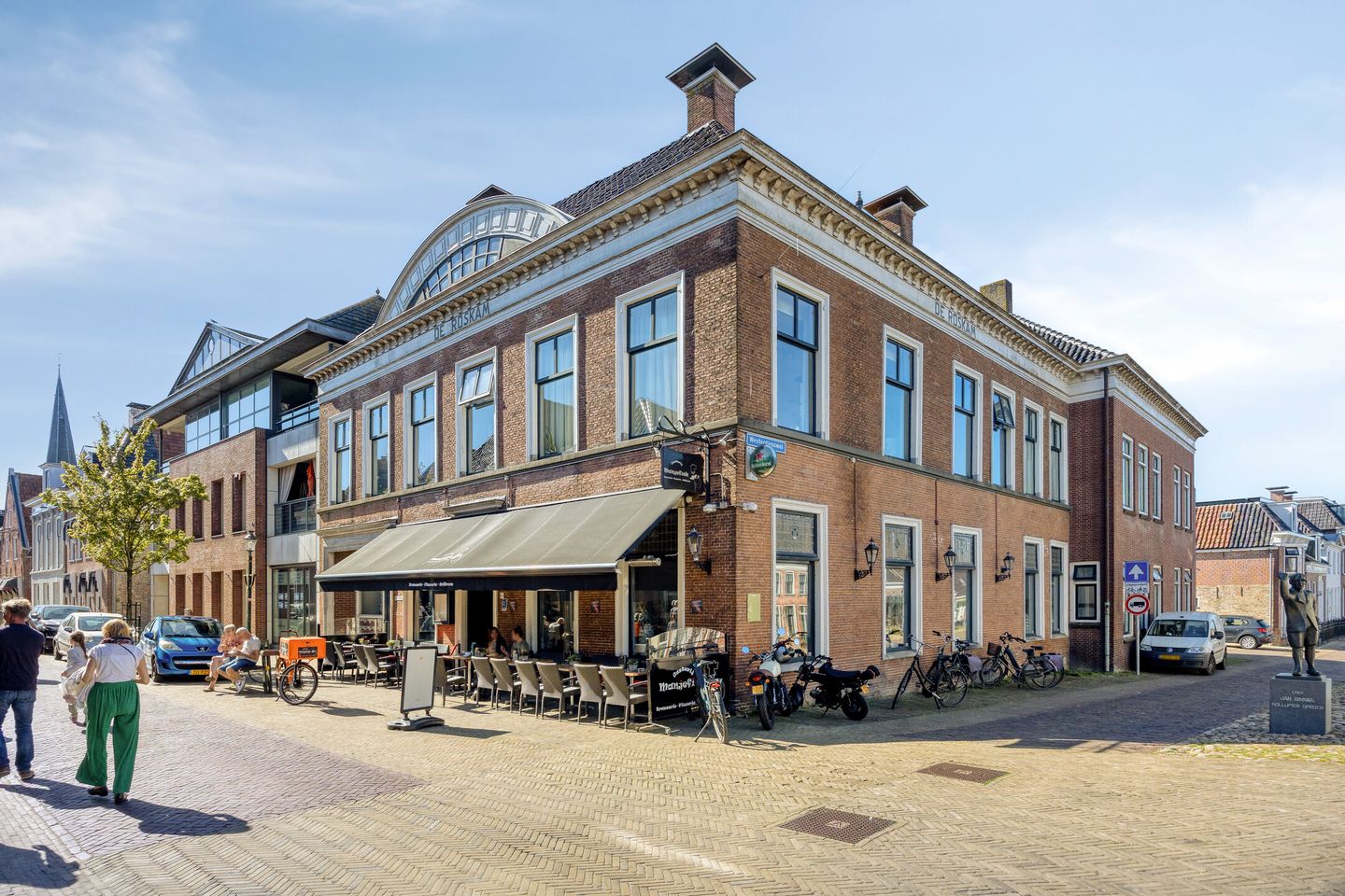 Bekijk foto 1 van Voorstraat 63