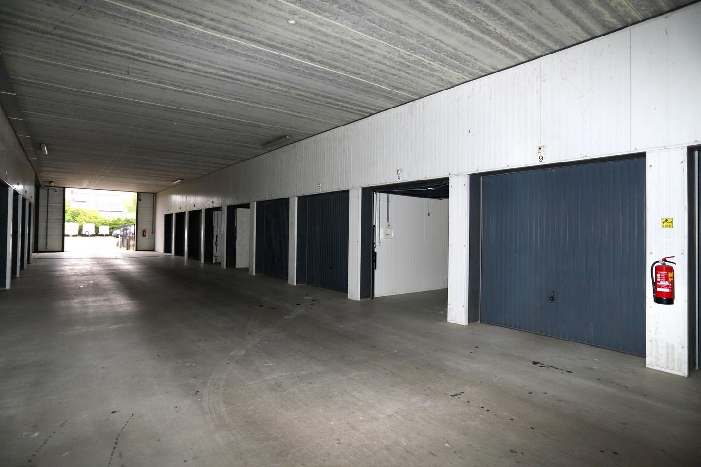 Bekijk foto 2 van Beefland 2