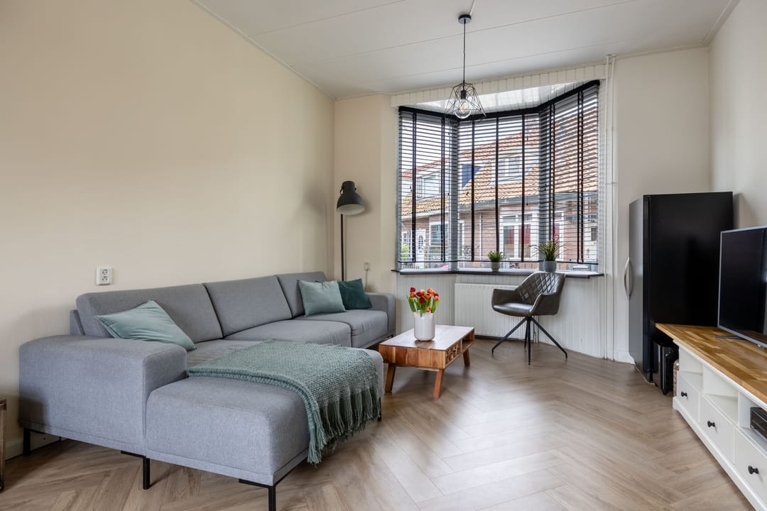 Photo 13 of van Asbeckstraat 61