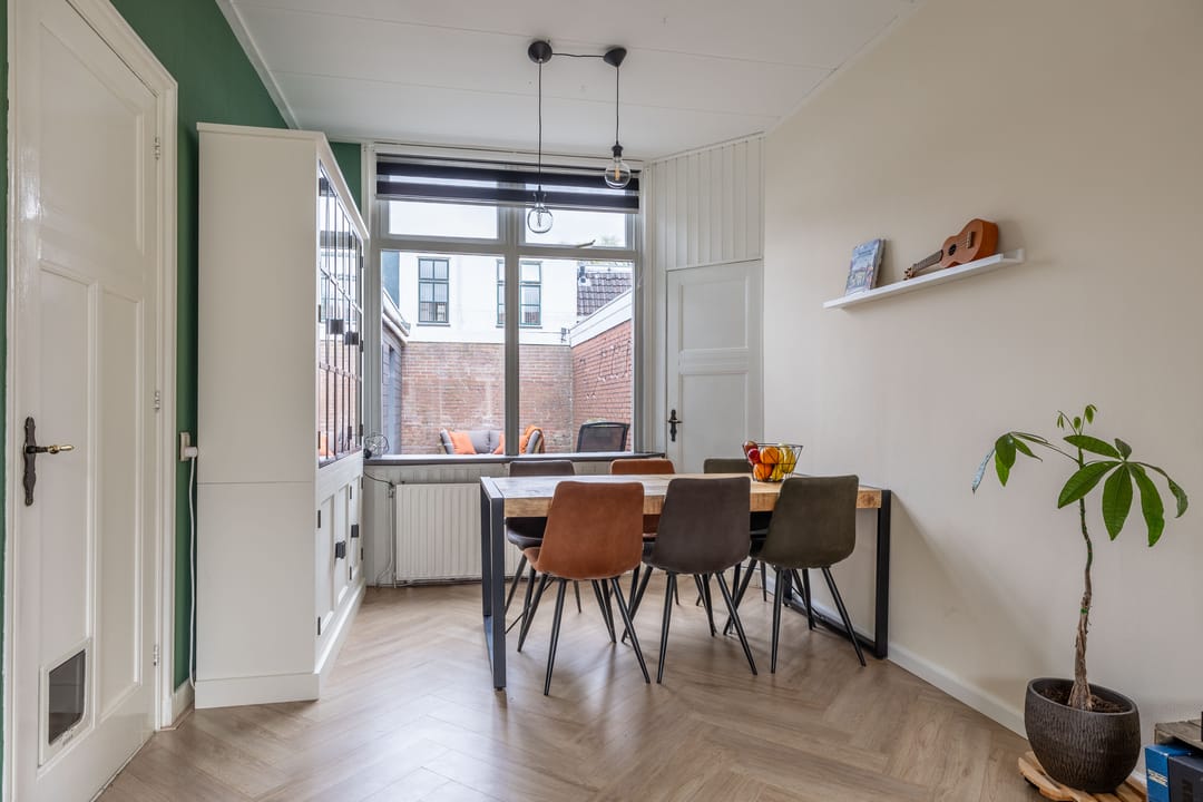 Photo 16 of van Asbeckstraat 61