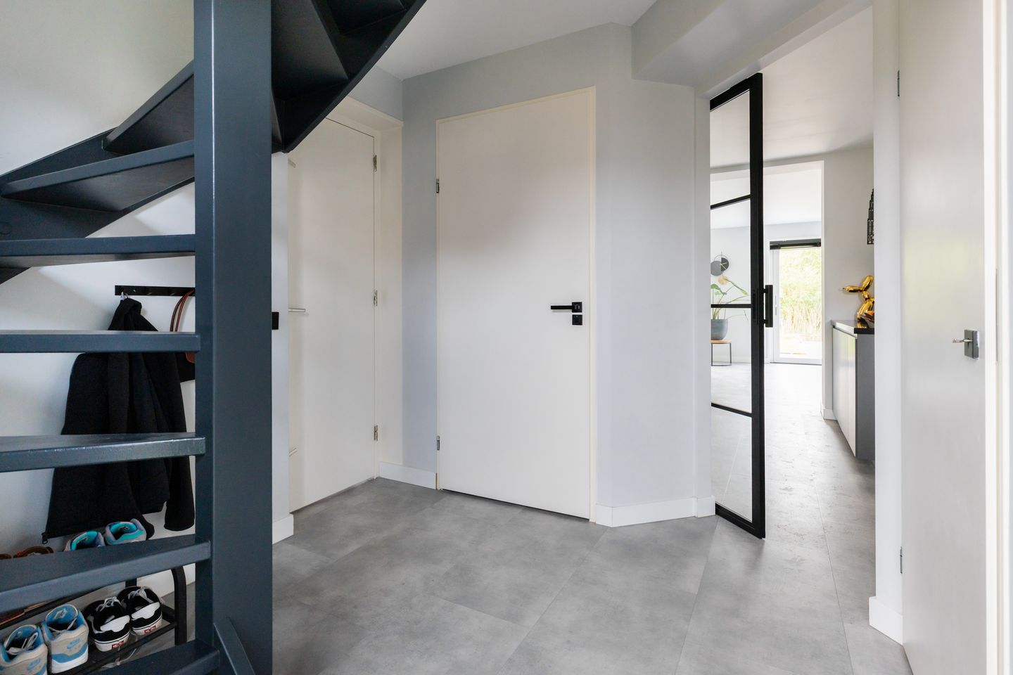 Photo 10 of Damsterwaard 108