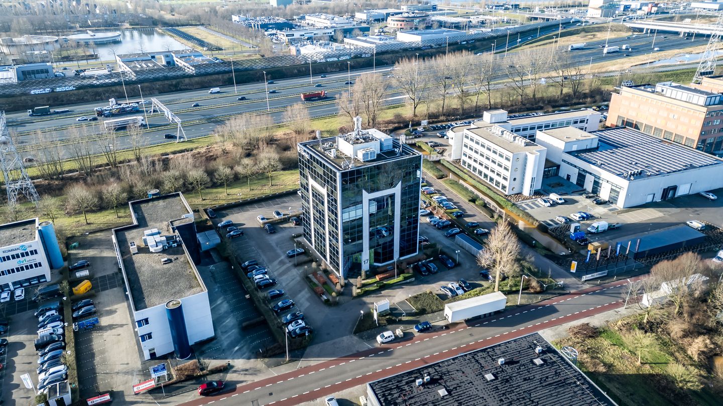 Bekijk foto 1 van Savannahweg 17