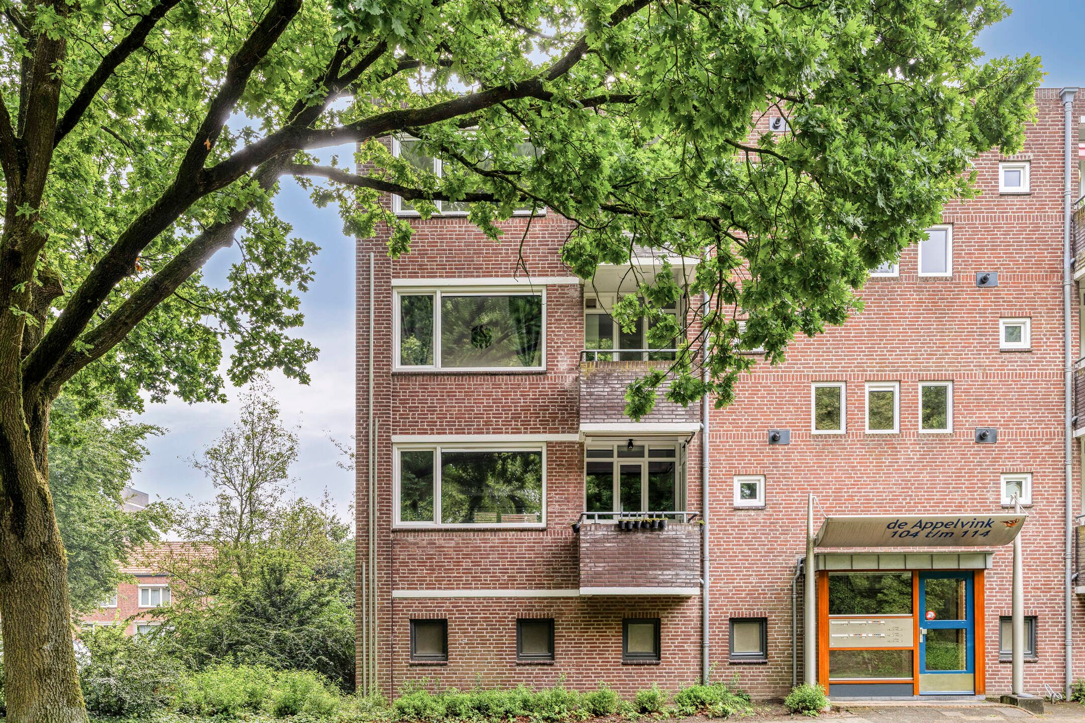 Photo 3 of Westsingel 112