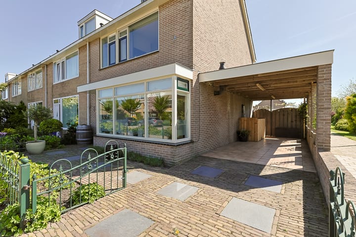 Photo 3 of van Woudeweg 38
