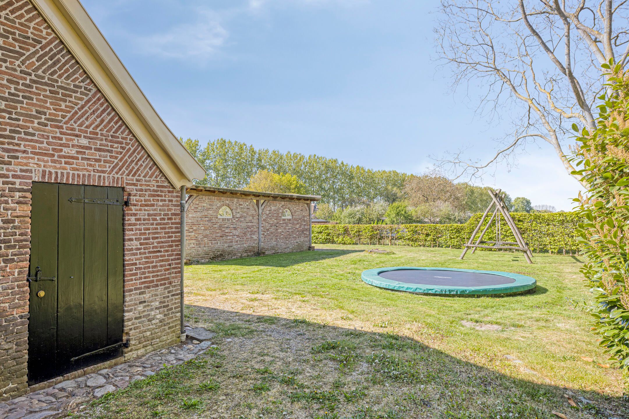 Photo 84 of Emperweg 84