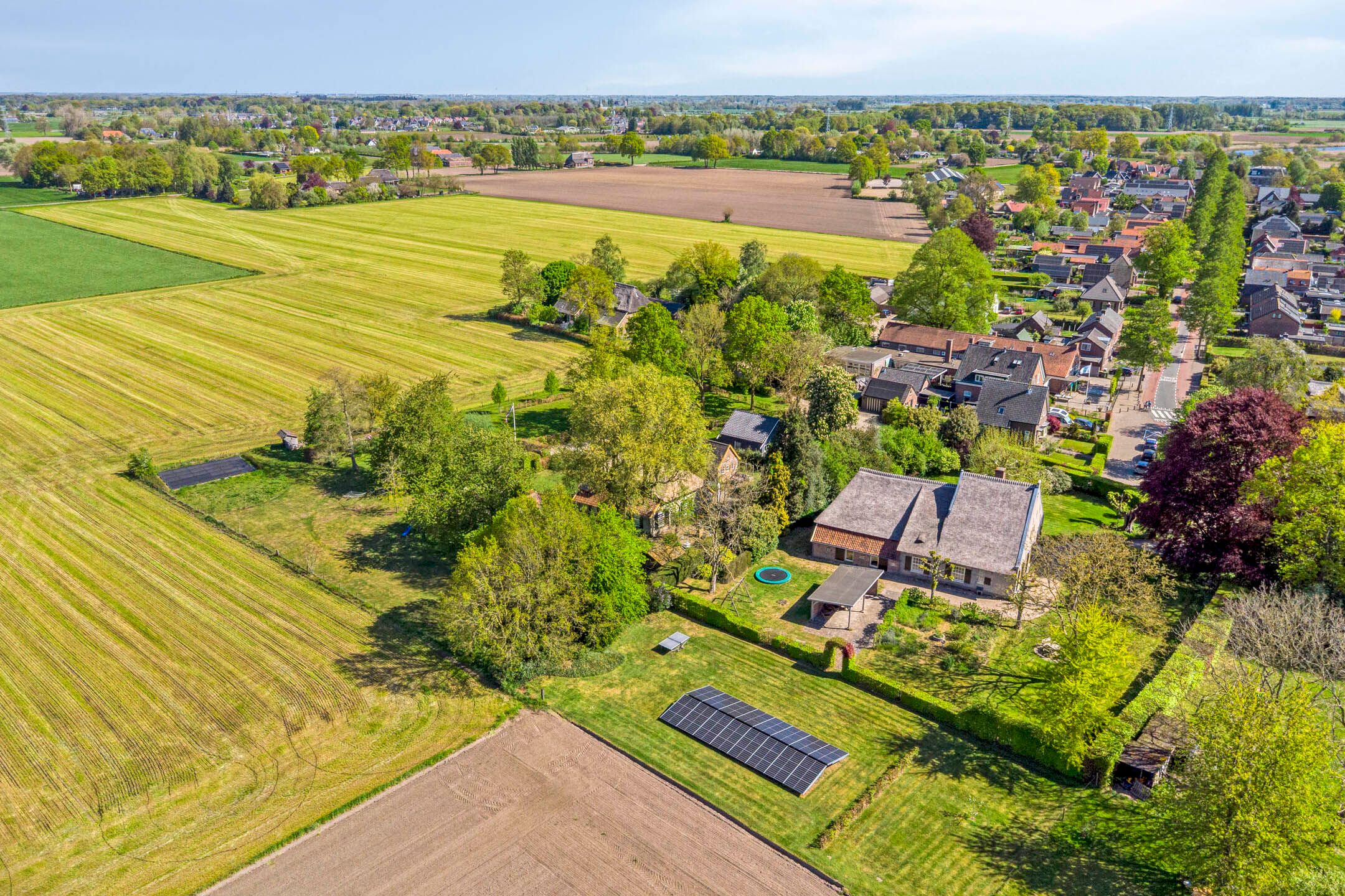 Photo 105 of Emperweg 84