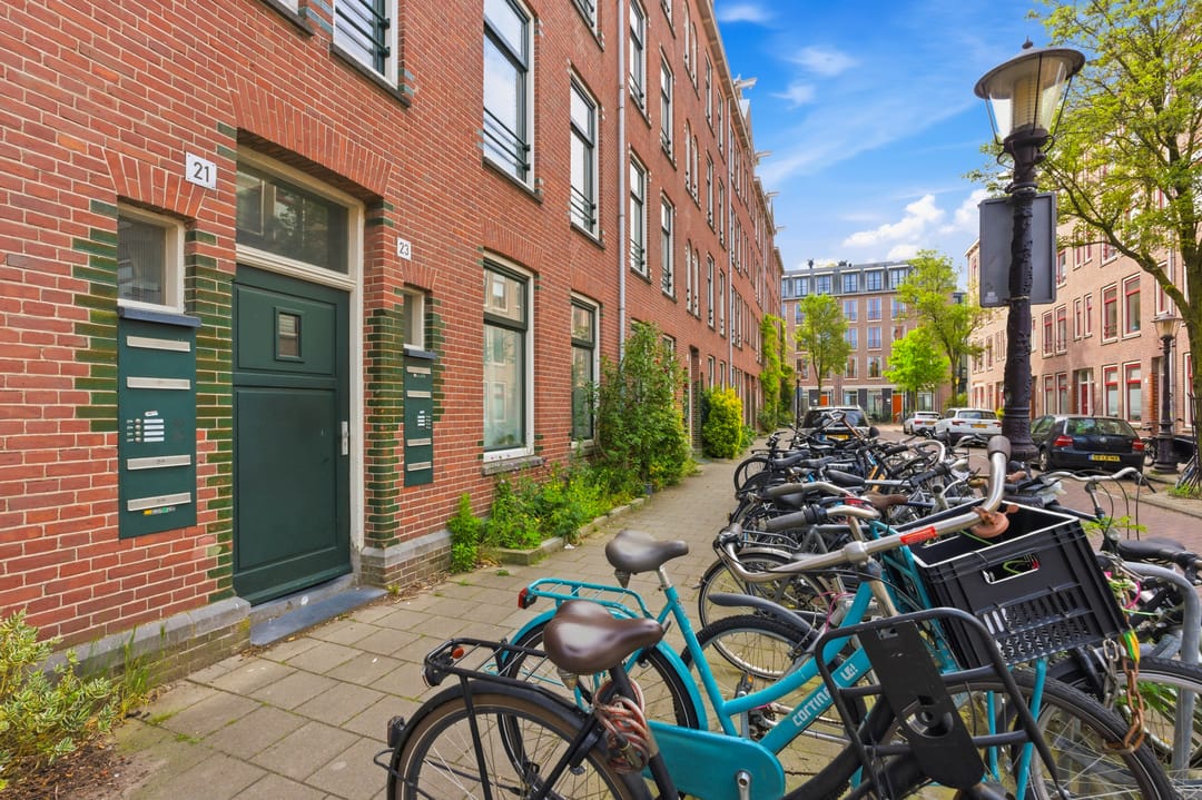 Photo 28 of Djambistraat 23-1