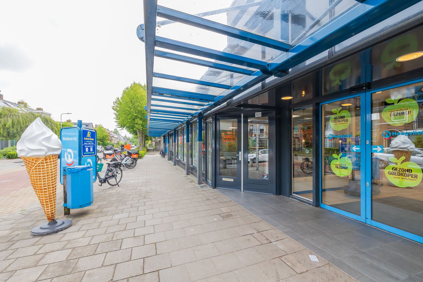 Bekijk foto 3 van Linnaeusweg 100