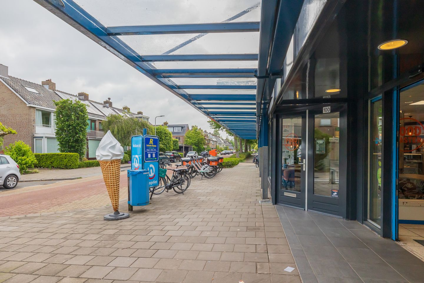 Bekijk foto 4 van Linnaeusweg 100