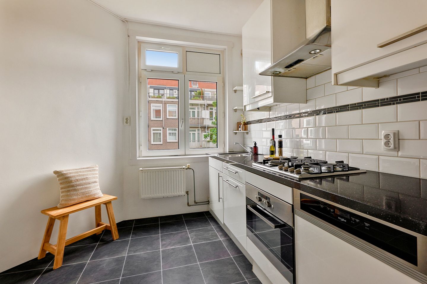 Photo 14 of Paramaribostraat 68-2
