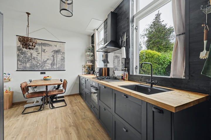 Tussenwoning te koop: Jacob Catsstraat 2, Middelburg