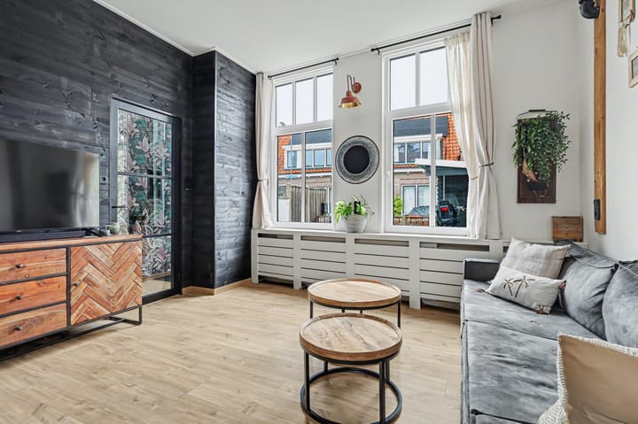 Tussenwoning te koop: Jacob Catsstraat 2, Middelburg