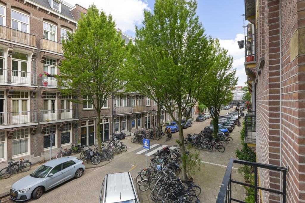 Photo 7 of Rhijnvis Feithstraat 33-1