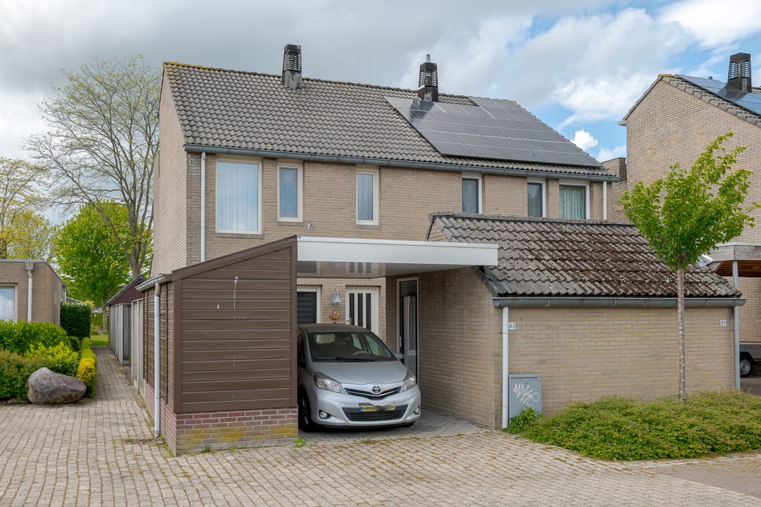 Foto 1 van Deverbrink 49