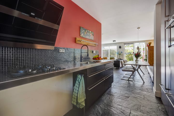 Tussenwoning te koop: Atlantische Oceaan 20, Naaldwijk
