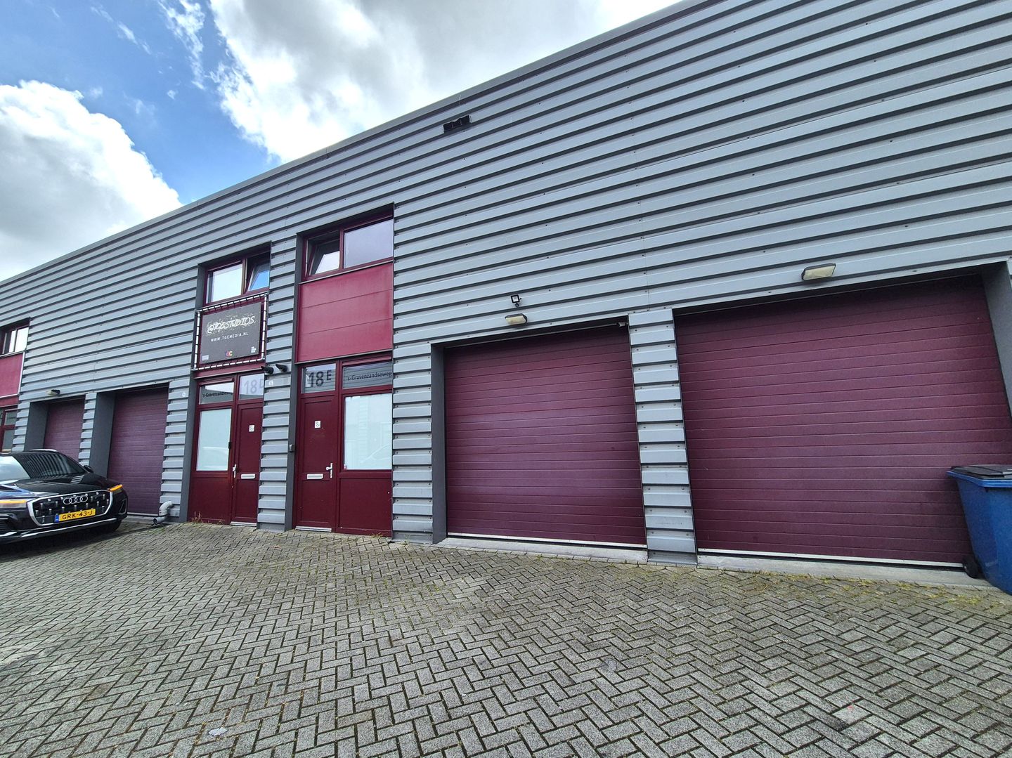 View photo 2 of 's-Gravenzandseweg 18-E