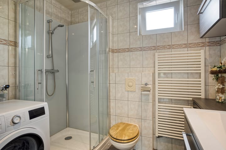 Twee-onder-één-kap te koop: Heerenweg 260, Heerlen