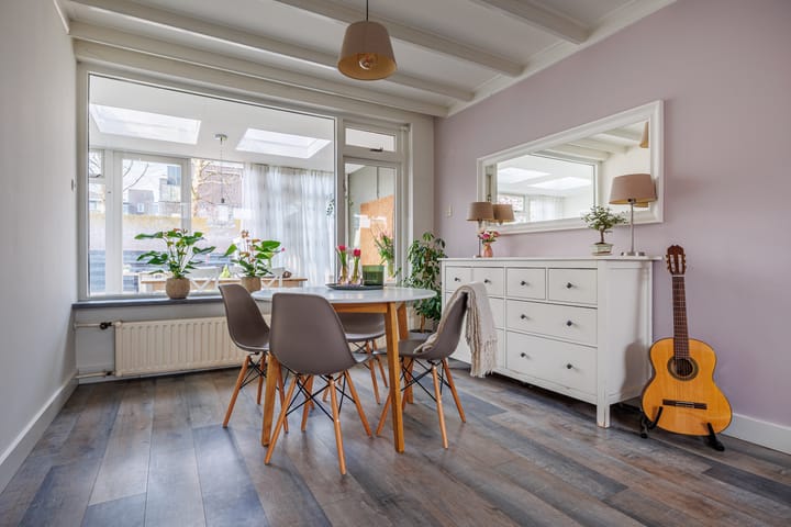 Hoekwoning te koop: Vredeoordlaan 4, Leersum