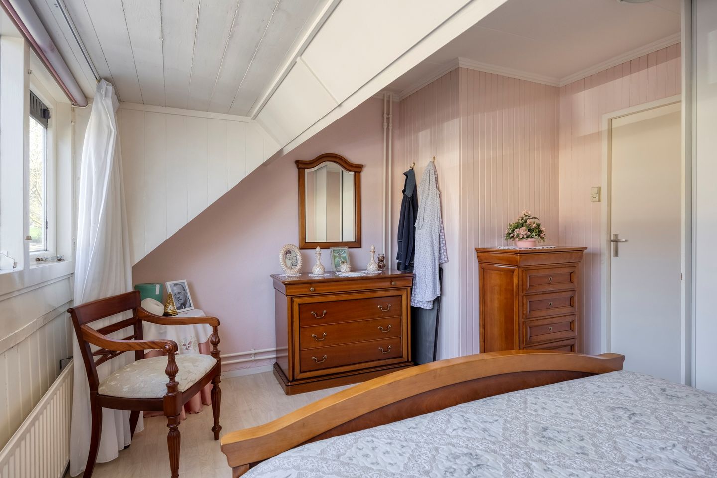 Photo 19 of Emmastraat 29