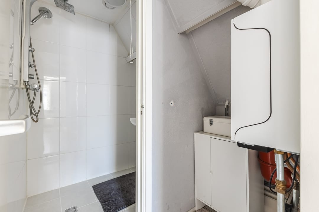 Photo 32 of van Hogendorpstraat 3