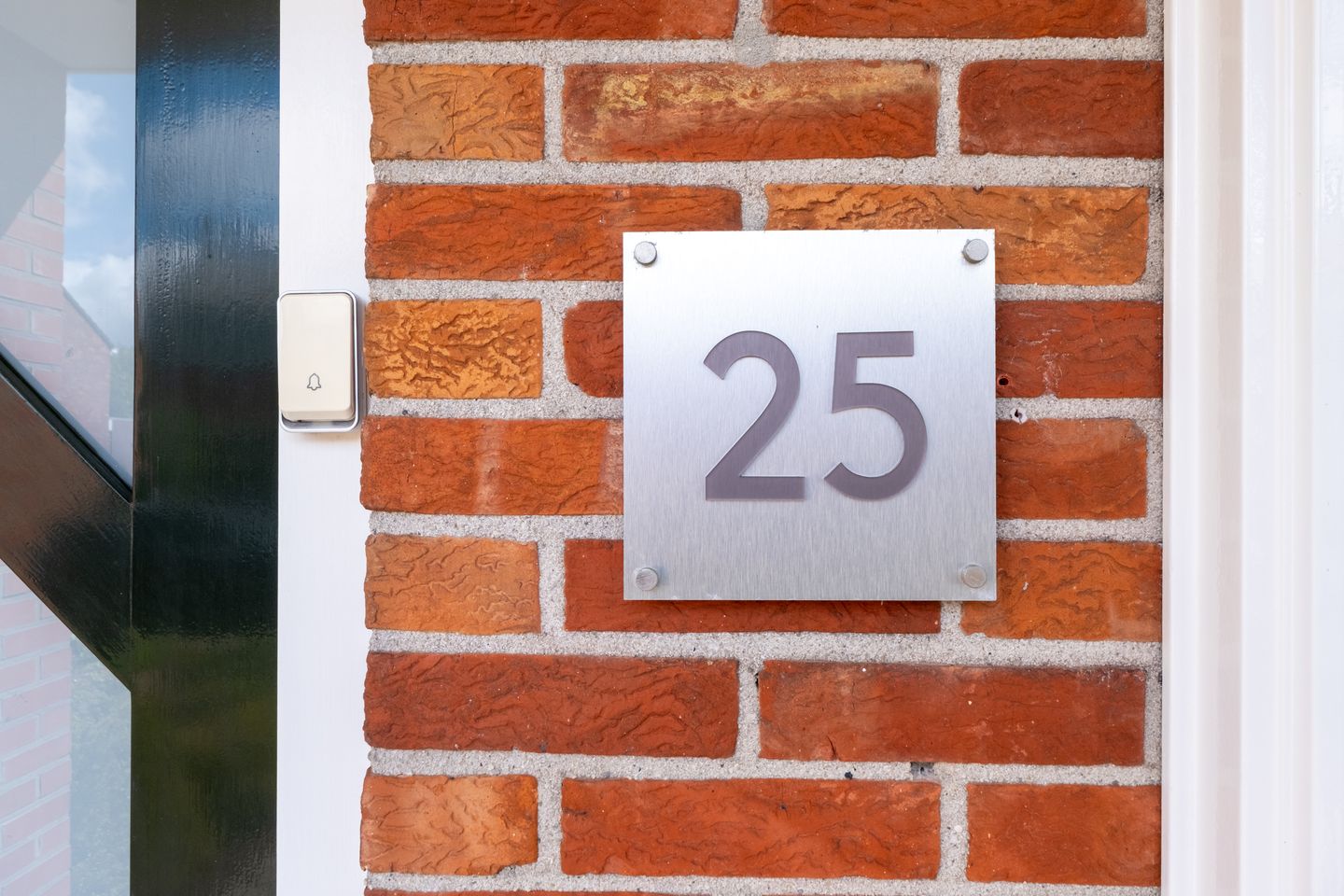 Photo 5 of Burgemeester Borgerstraat 25