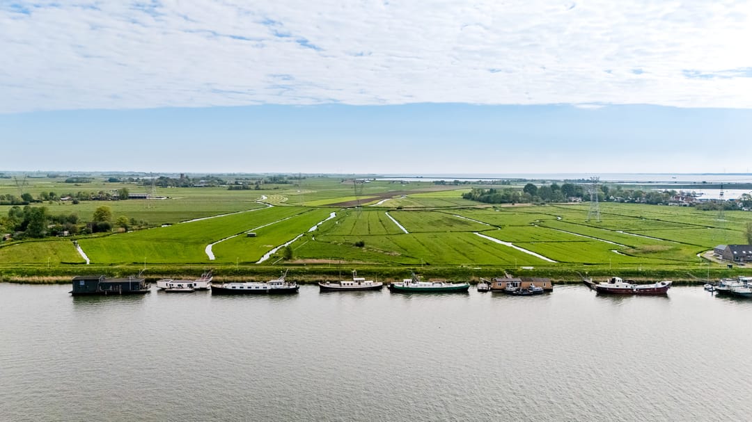 Photo 53 of Durgerdammerdijk 1004