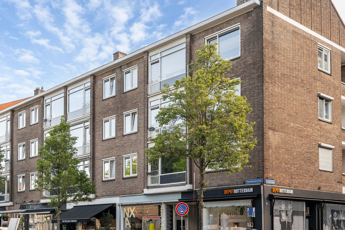 Photo 4 of Pannekoekstraat 62-C