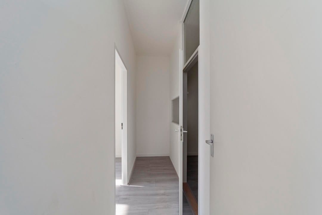 Foto 7 van Middellandplein 23-B02