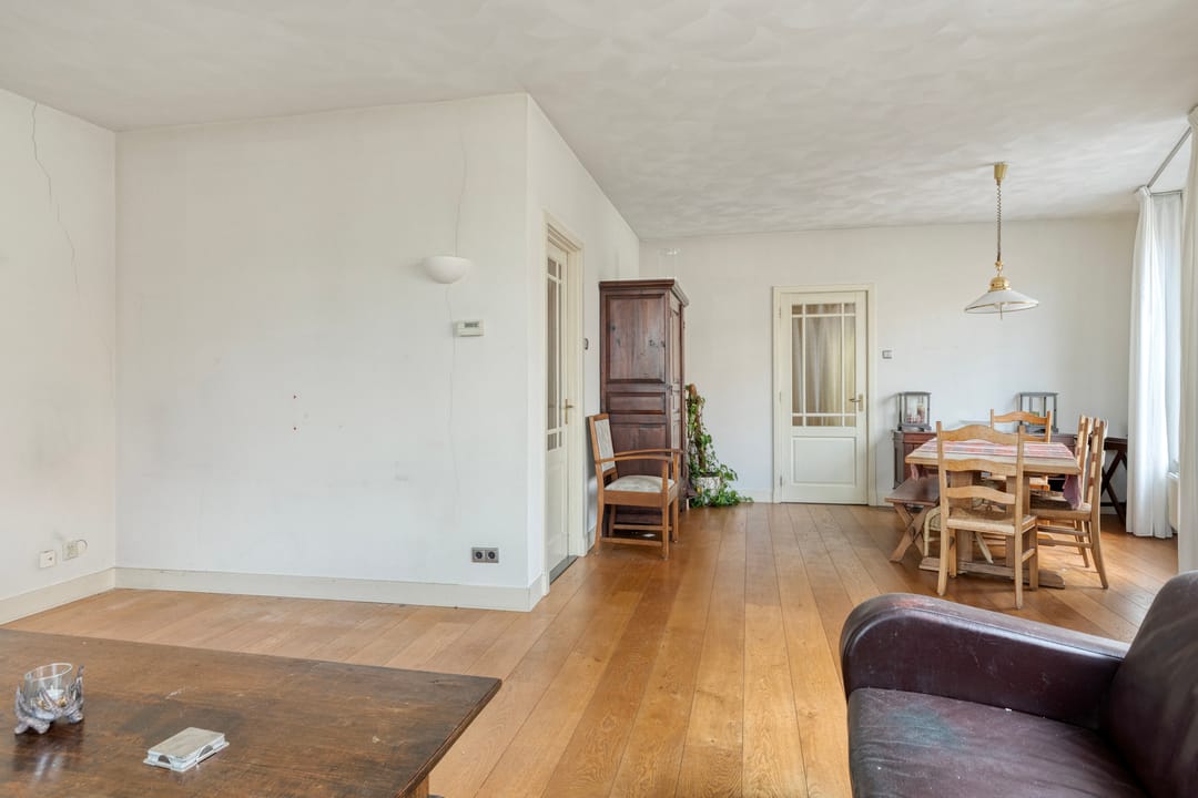 Photo 13 of Kwaadeindstraat 86