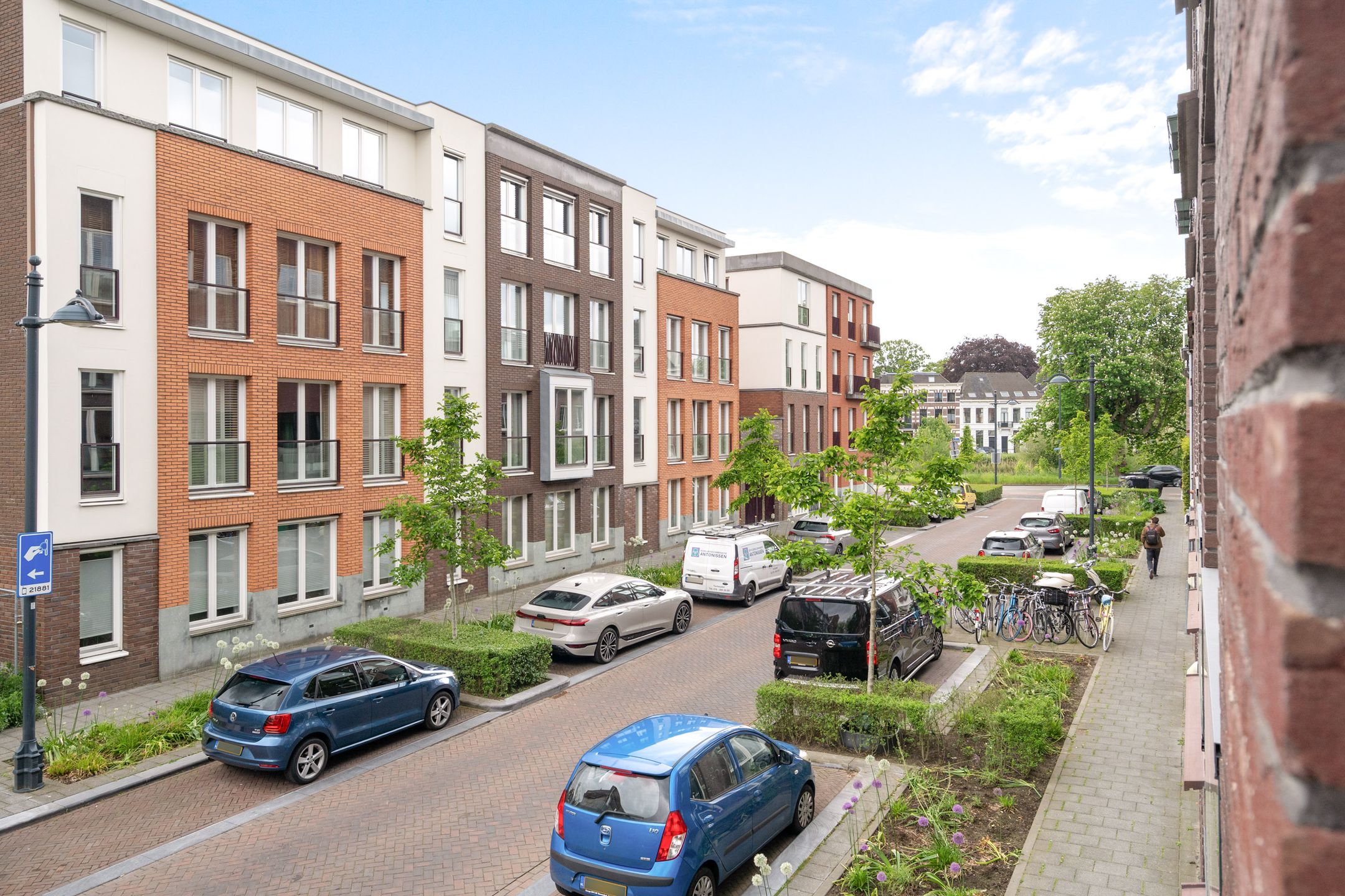 Foto 24 van Menno van Coehoornstraat 17
